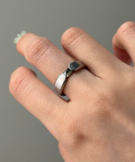 One of kind / Natural Diamond Ring ＜Pt＞ - R398PT