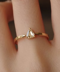 One of kind / Natural Diamond Ring ＜K18YG＞ - R296YG