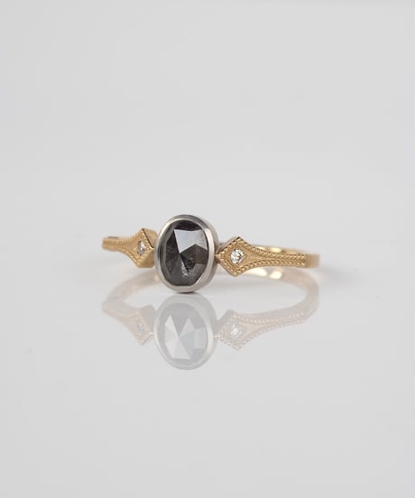 One of kind / Natural Diamond Ring ＜K18YG/Pt＞ - R658YGPT