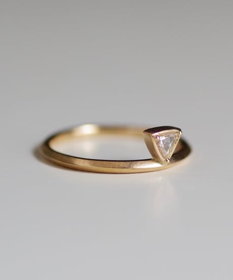 One of a kind / Rosecut diamond Ring ＜K18YG＞ - RRtr102C