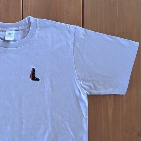 URACHIイモリ刺しゅうTシャツ＜イエロー／パープル＞