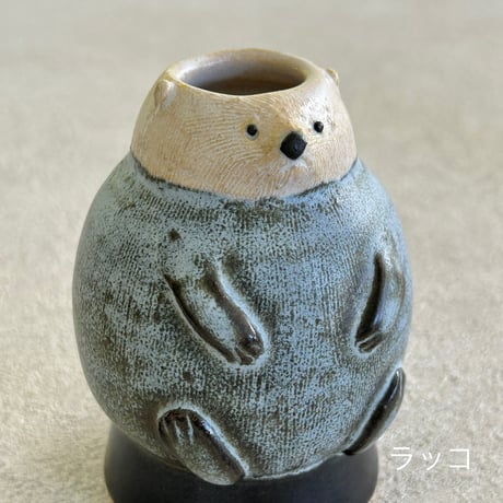 UMESHISO工房 動物たちの花瓶