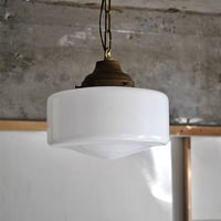Eトロ型のペンダント照明