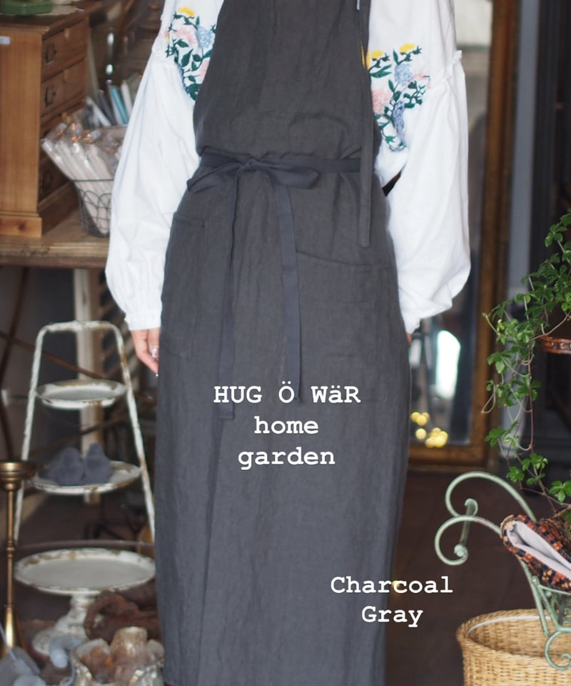 HUG O WaR（ハグ オー ワー） リネンエプロン | gris garden plant