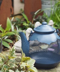 Mosquito coil　tea pot　（蚊取り線香ポット）