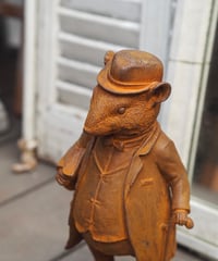 book& stick GENTLEMAN badger