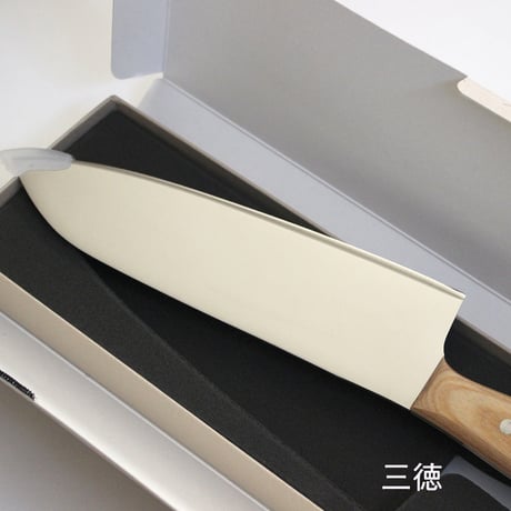 まっすぐな包丁〈三徳〉〈ペティ〉