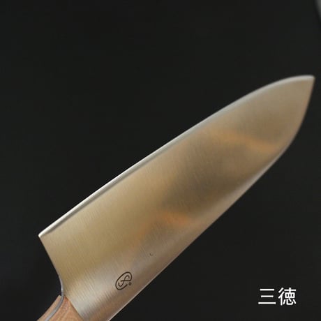 まっすぐな包丁〈三徳〉〈ペティ〉