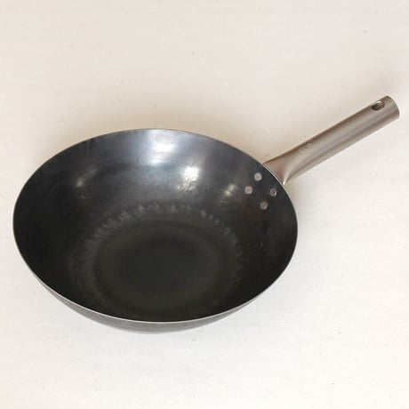 打ち出し中華鍋 27cm　★オススメ！