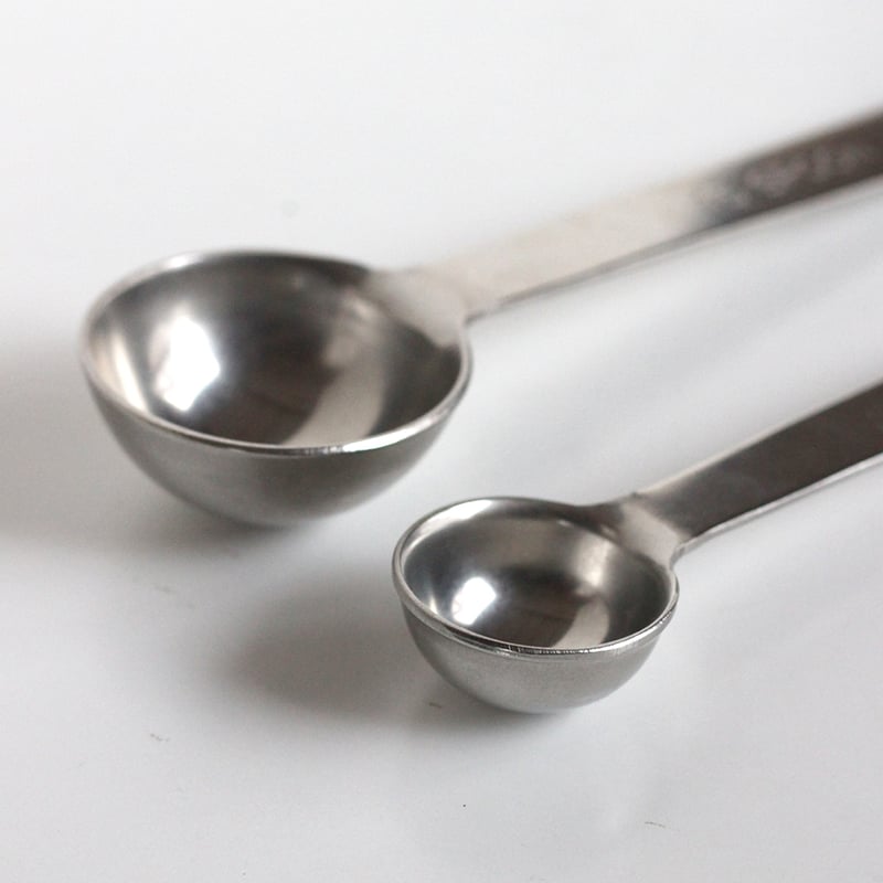極厚計量スプーン 小さじ／大さじ | だいどこ道具ツチキリ