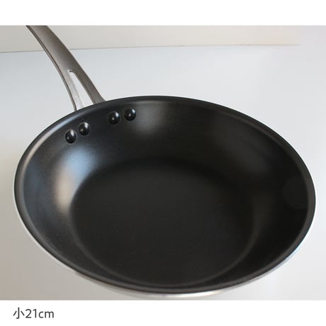 日本製フッ素樹脂加工　アルミフライパン（大24cm）（小21cm）