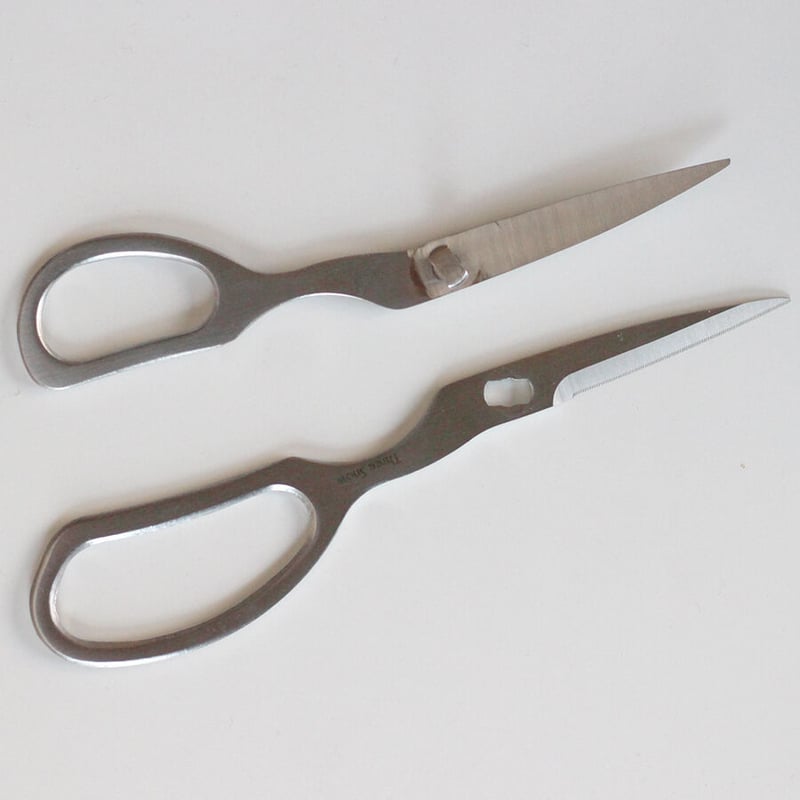 小振りなキッチンバサミ | だいどこ道具ツチキリ