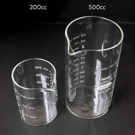 iwaki 計量カップ　200cc/500cc