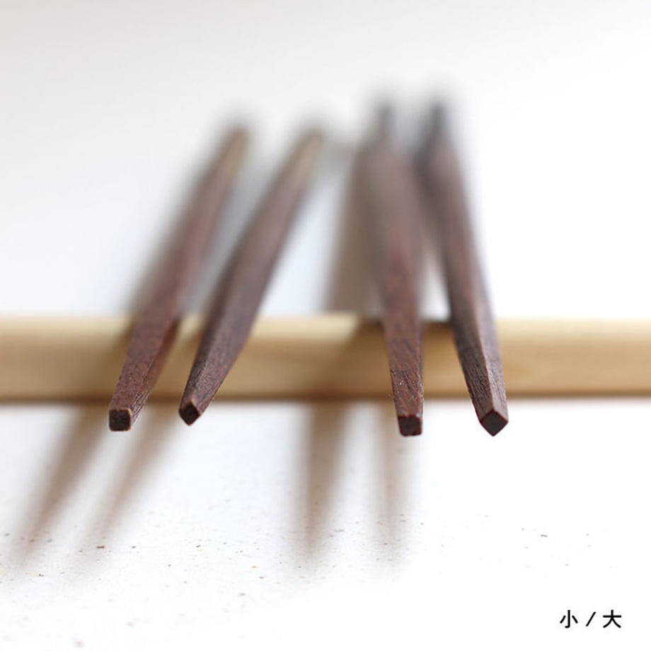 5f27b9dcd3f1671ed3b52b2c