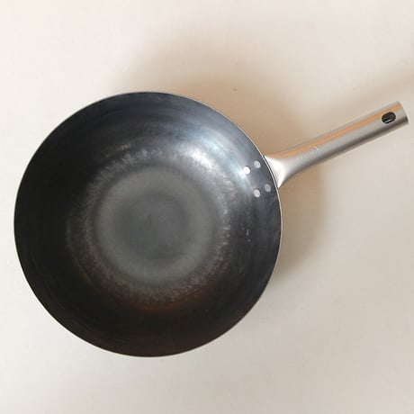 打ち出し中華鍋 27cm　★オススメ！