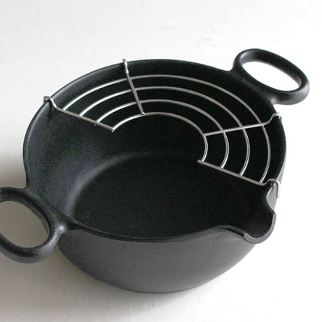 南部鉄器の揚げ鍋と揚げ網のセット