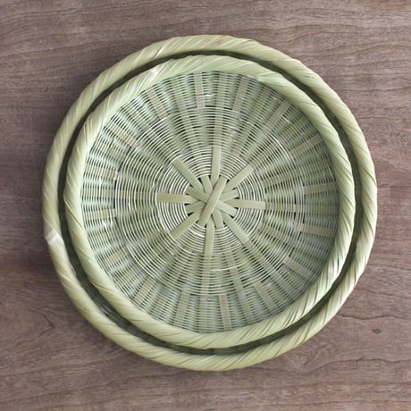 十代田千暁さんの 蕎麦ざる　大24cm/中21cm