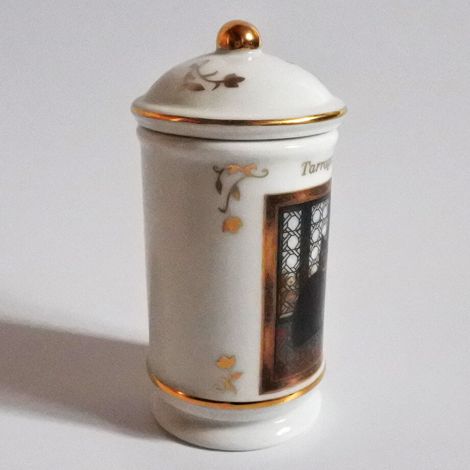 637db7b84292bf3da5654bf8
