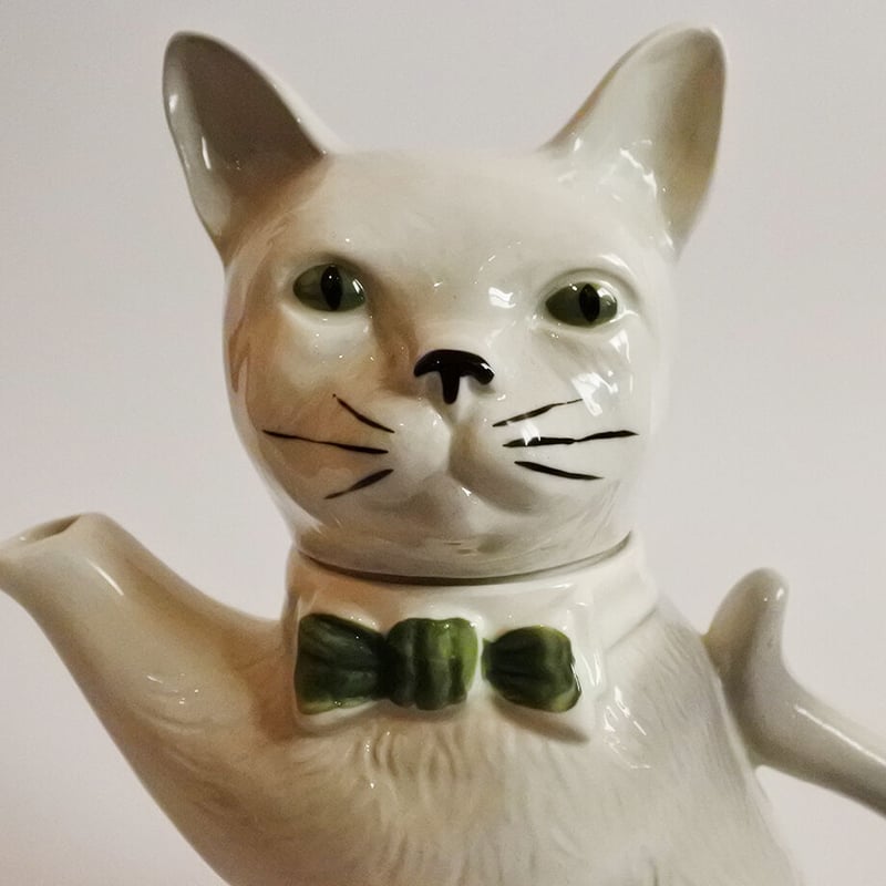 Tony wood (H.J.WOOD)白猫ポット MM076 Tony Wood Teapot （うっすらグレイ） | Mur-Mur