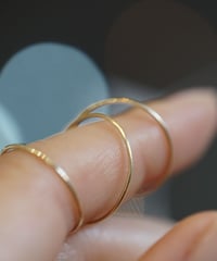 Ao. skinny ring