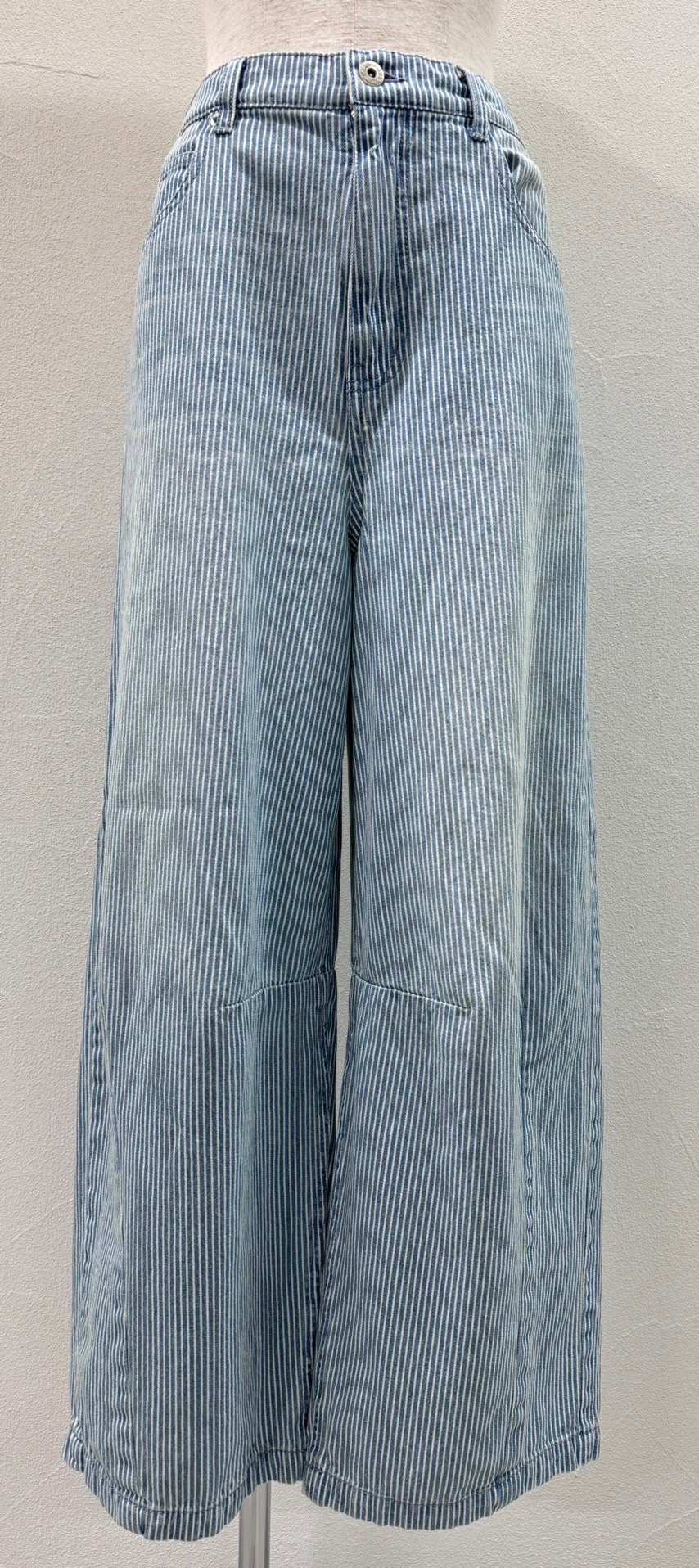 CYAN TOKYO 3Dタックワイドデニム（501329） | diamondrouge