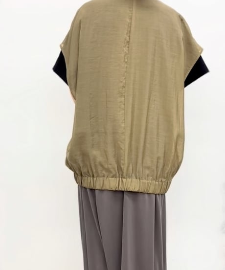 CLOCHE   VネックZIPベスト[652-85567]