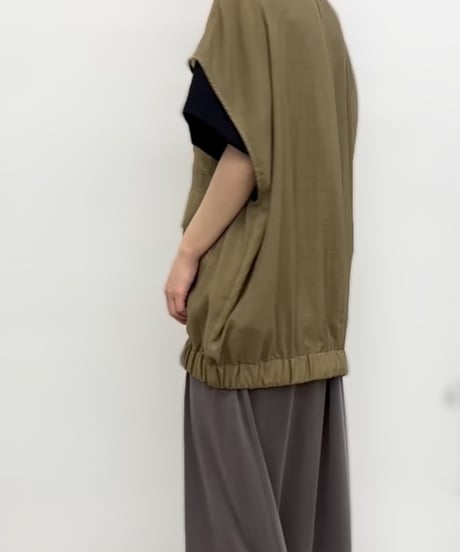 CLOCHE   VネックZIPベスト[652-85567]
