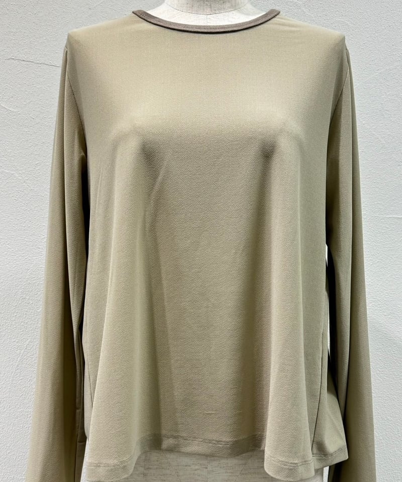 CYAN TOKYO バックギャザーPUジョーゼット CYAN TOKYO】バックギャザーPUジョーゼットTOPS | selectshop ku