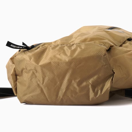 <and wander>hikingb club sil daypack