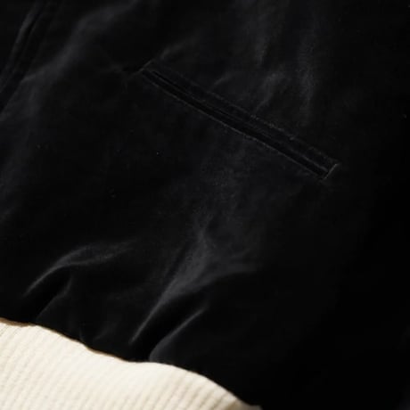 <THRIFTY LOOK > SNAKE & SKULL SOUVENIR BLOUSON