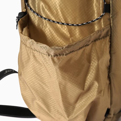 <and wander>hikingb club sil daypack
