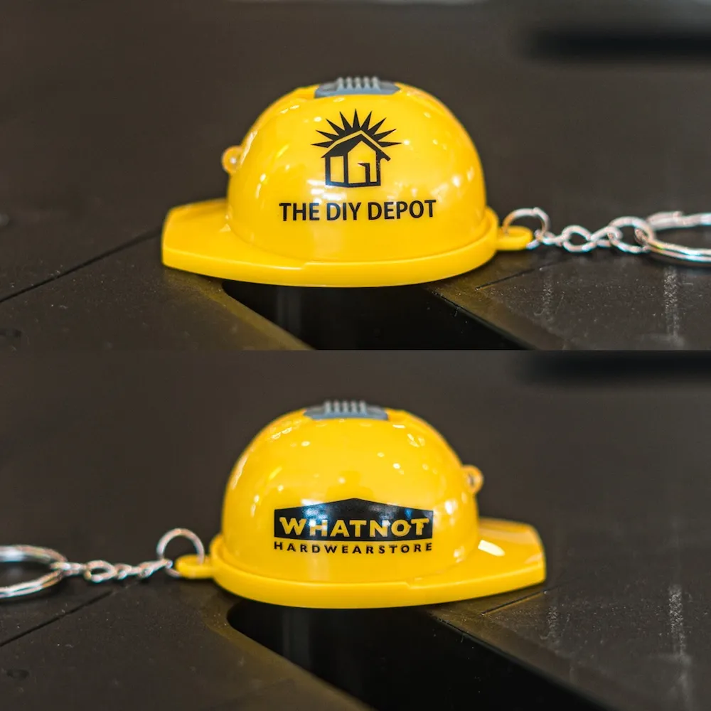 オレンジハット キーホルダー The first HOWL” EXHIBITION Capsule Toy（Random 47 Designs