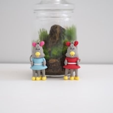 <DUCKROW>DUCKMICO FIGURE KEY HOLDER