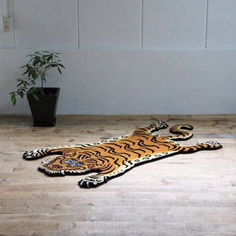 Tibetan Tiger Rug “DTTR-01 / Large”