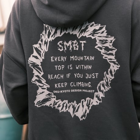 < SomAbito> SOMAnoHOODIE UnW LIMITED