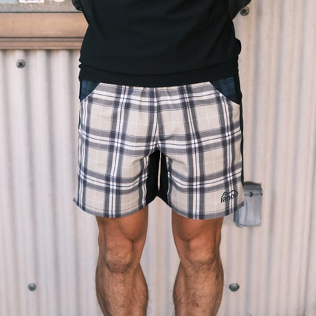 <ranor | ラナー>  TARTAN CHECK CRAZY MIDDLE SHORTS  BEIGE