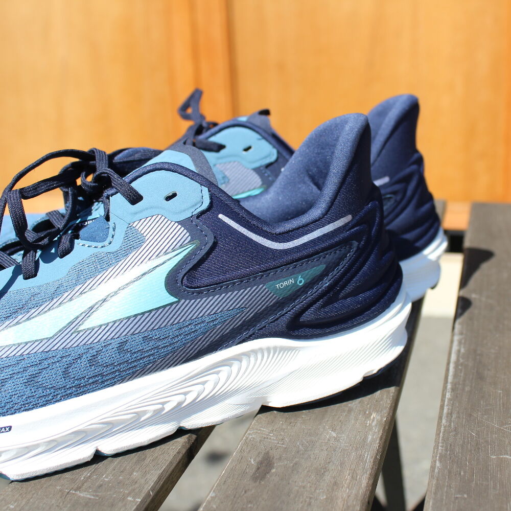 ALTRA> TORIN 6 M(トーリン 6)【MINERAL BLUE】 | UNWAS...
