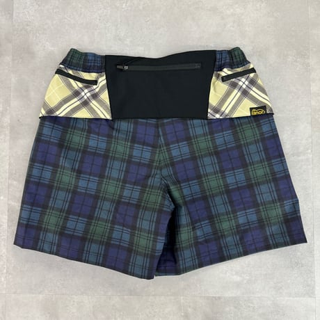 <ranor | ラナー>  TARTAN CHECK CRAZY MIDDLE SHORTS  BLACK