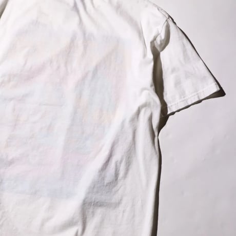 <THRIFTY LOOK >THRIFTY "OASIS" TEE