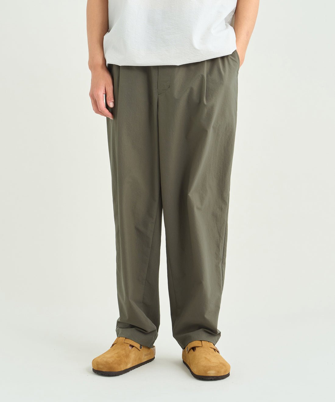 ドットエア® コンフィー タック テーパードパンツ NANGA（ナンガ）DotAir COMFY TUCK TAPERED PANTS（ドットエア