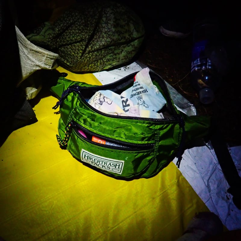 バッグ HIKER TRASH PACK TO THE FUTURE HIKER TRASH PACK TO THE FUTURE – OUTDOOR SPECIALITY MOOSE