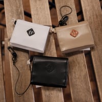 ＜Holo＞Multi Wallet WP Leather