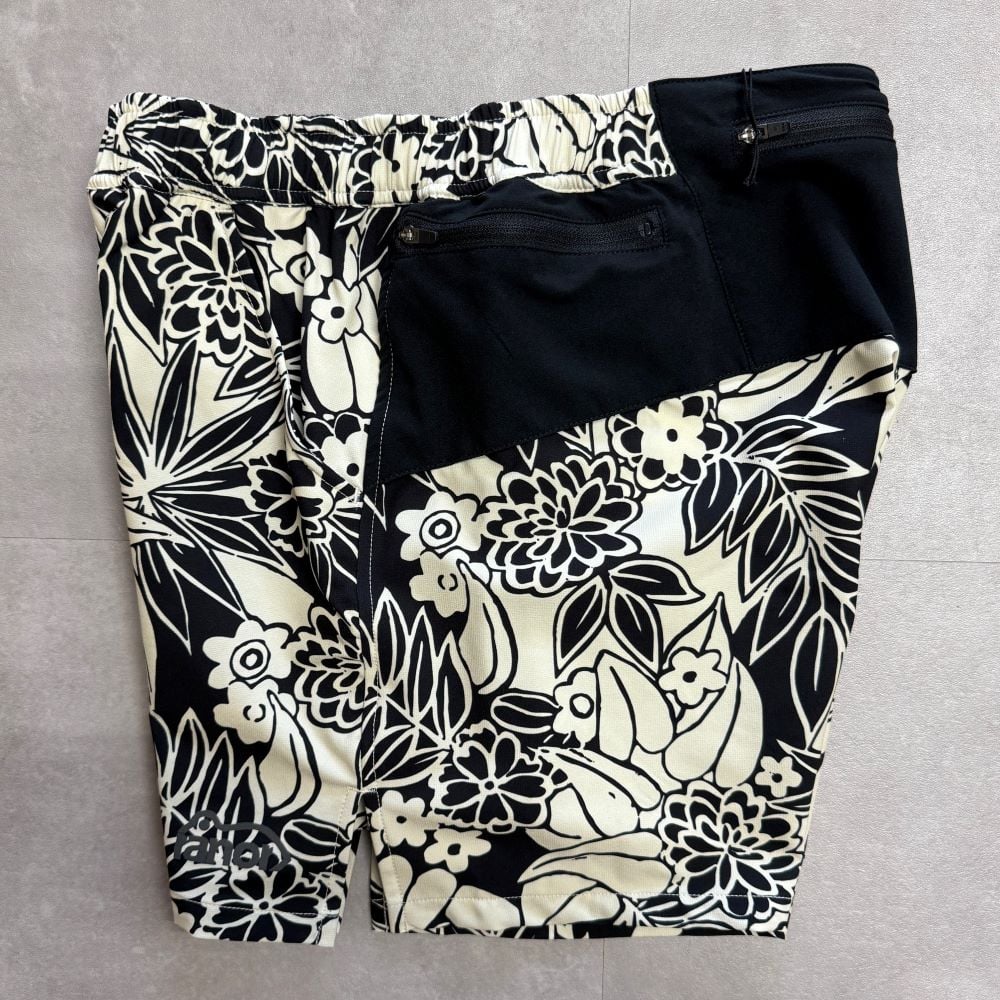 ranor ラナー HAND PAINT MIDDLE SHORTS Mサイズ ranor ラナー HAND PAINT MIDDLE SHORTS Mサイズ ranor(ラナー) HAND