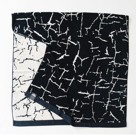 <NATURAL MOUNTAIN MONKEYS> HOTEL BLANKET （Cotton Crack）