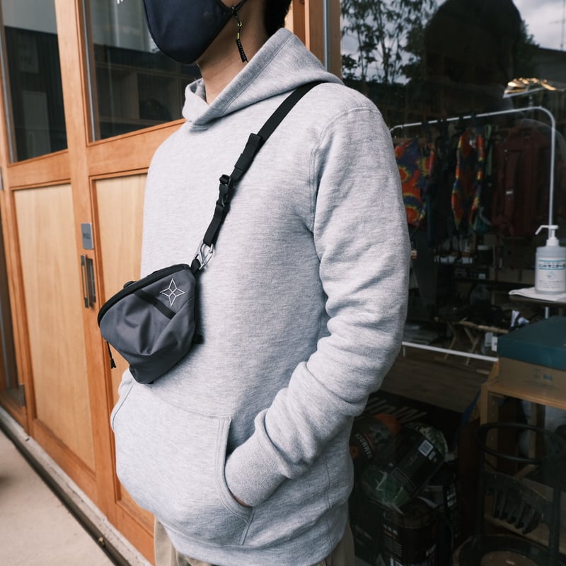 YETINA〉Yetina pullover hoodie 【3colors】 | UNWA