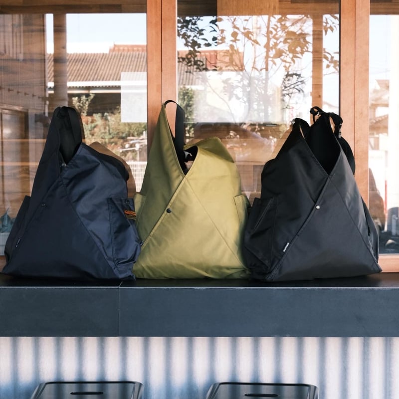 HALF TRACK PRODUCTS > +u【big】 | UNWASTED | アン...