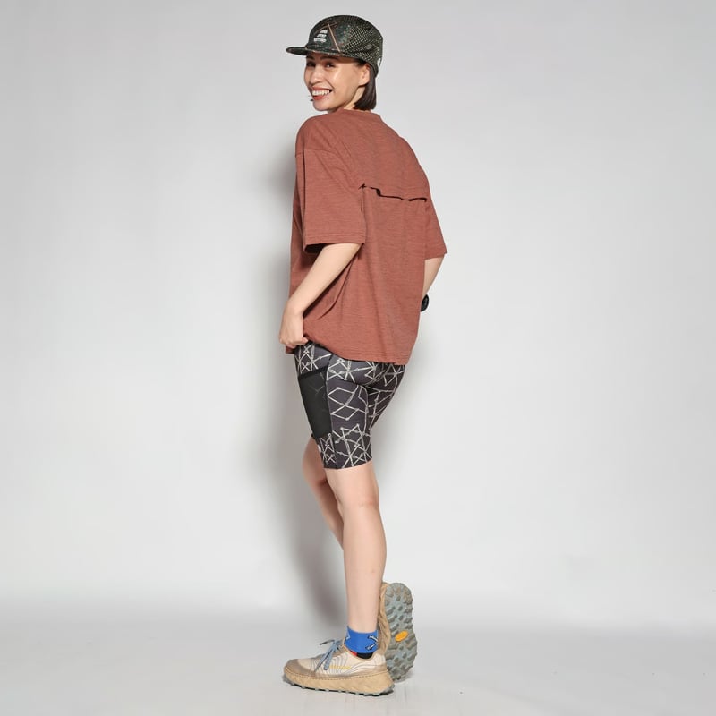 ELDORESO> Back Ventilation Big Tee【2colors】 |