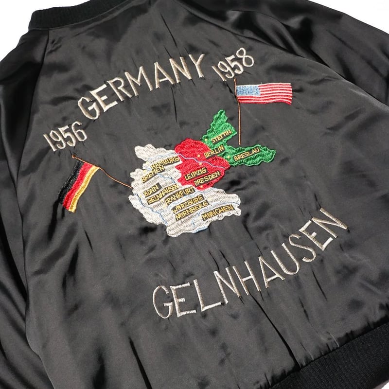 THRIFTY LOOK > REVERSIBLE SOUVENIR GERMANY JAC THRIFTY LOOK > REVERSIBLE SOUVENIR GERMANY JAC