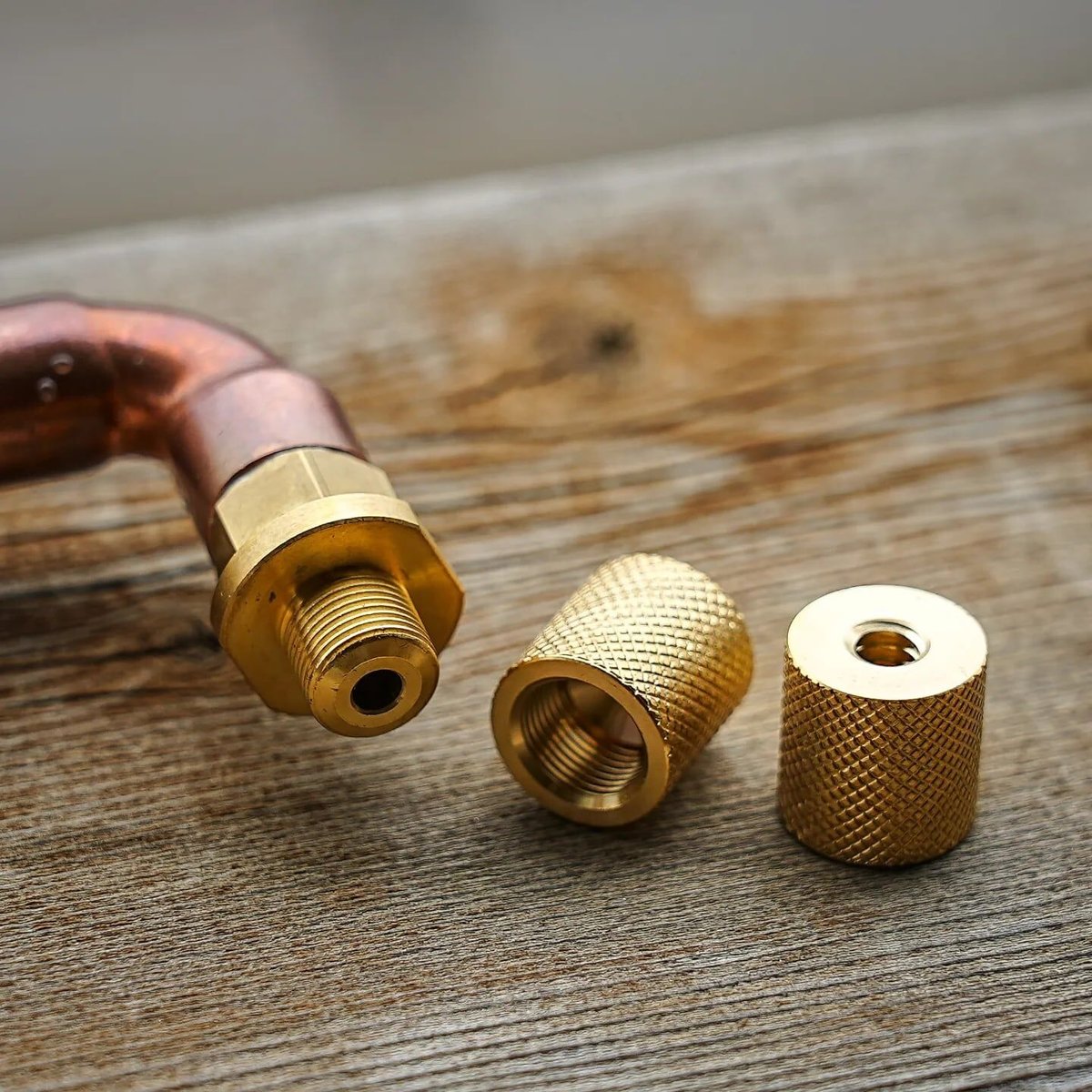 38explore> ガス缶カメラアダプター【2colors】 | UNWASTED | ア