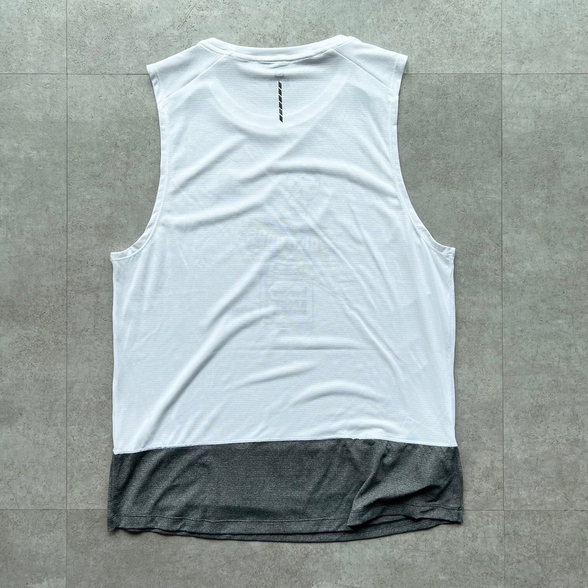 HUNGERKNOCK ハンガーノック Tシャツ ブラックブリック エルドレッソ HUNGERKNOCK ハンガーノック Tシャツ ブラックブリック エルドレッソ